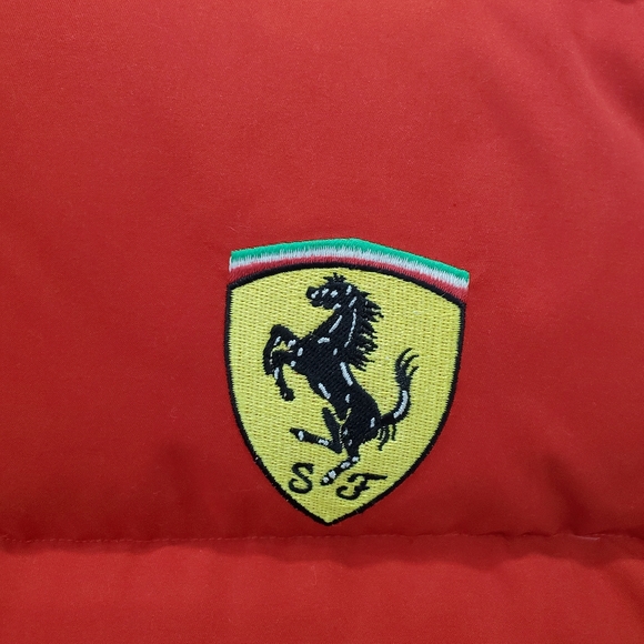 Ferrari Down-filled Vest - Picture 4 of 11